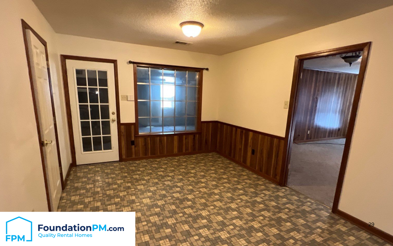 3862 Robin Hill Dr #1 - Photo 5 of 14