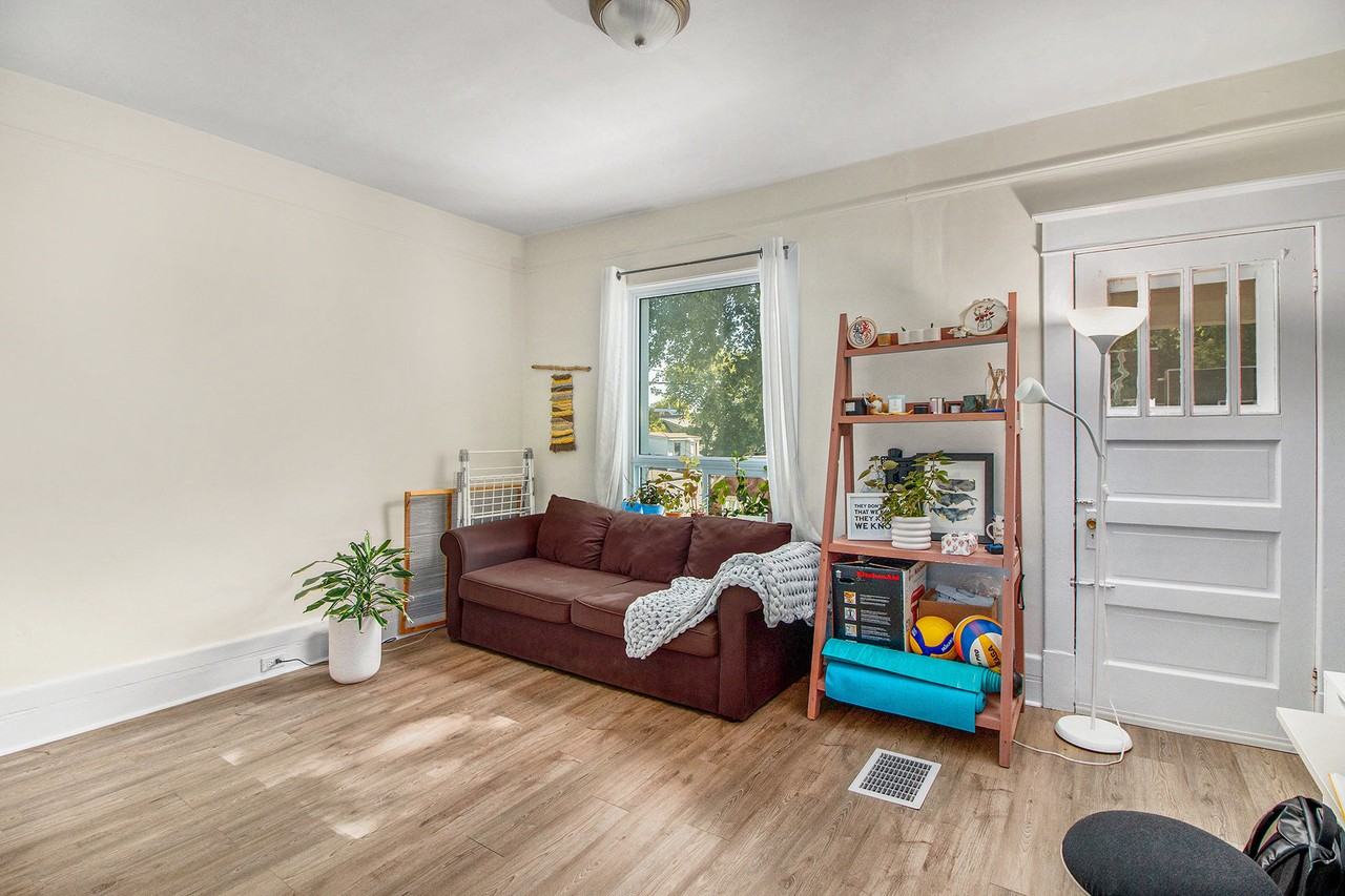 170 Ivy Crescent #A - Photo 3 of 13