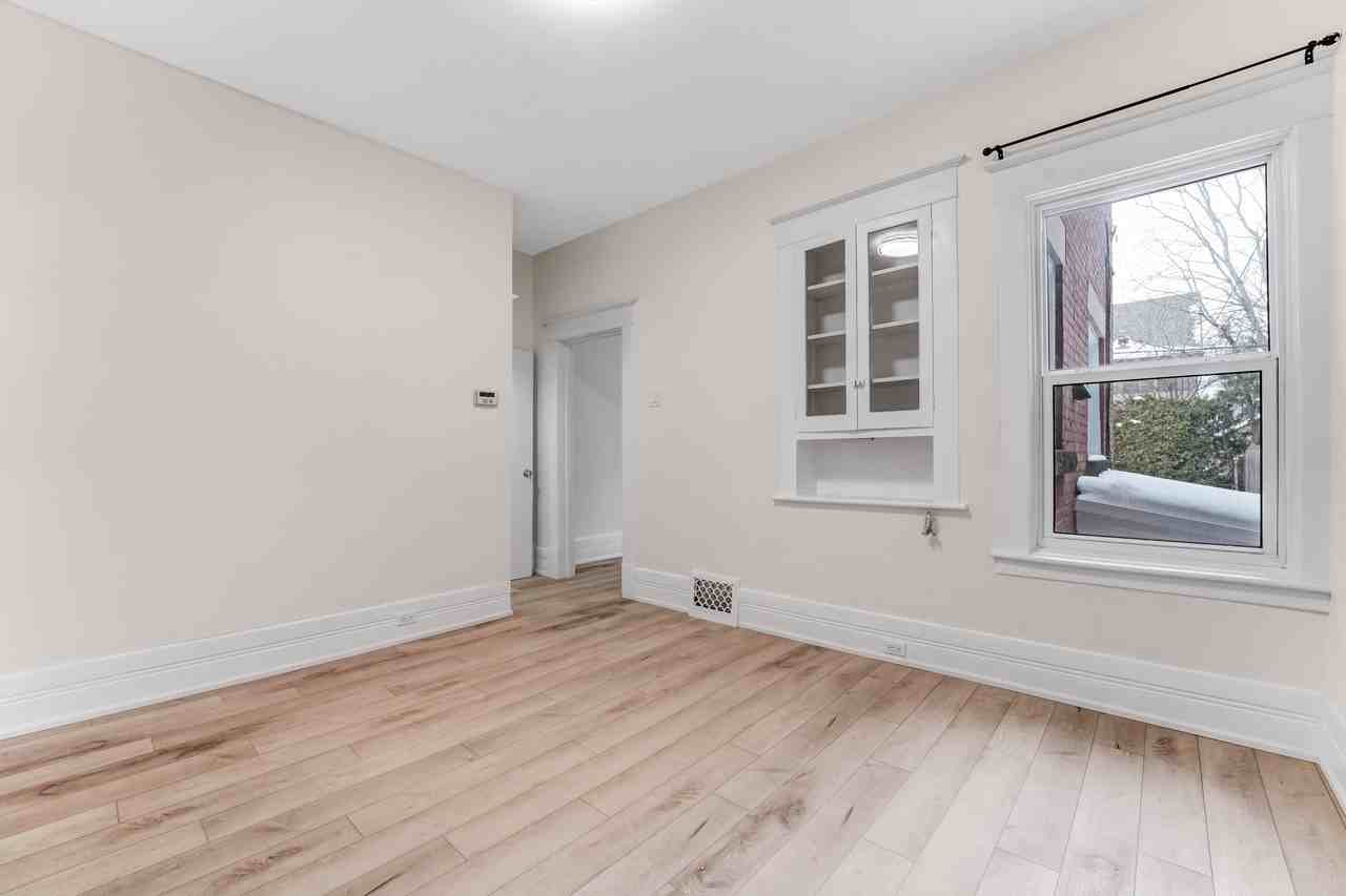 170 Ivy Crescent #B - Photo 7 of 20