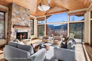 featured image of 96 Mountain Laurel Ct Unit A #A