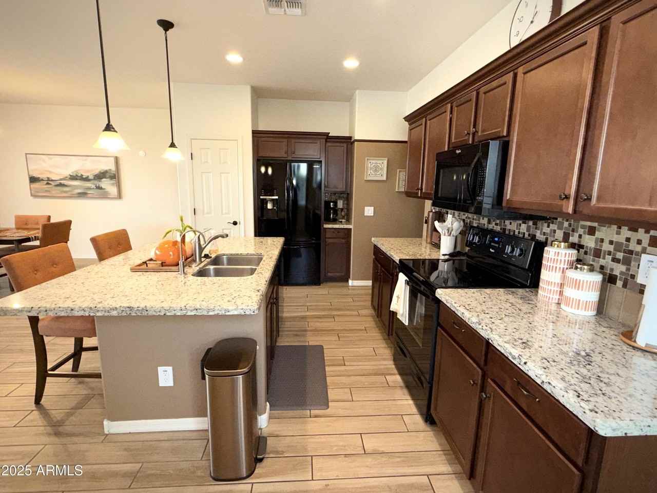 16813 S 178th Dr - Photo 4 of 19