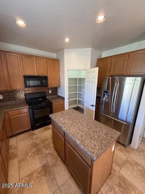 3918 S 100th Gln - Photo 5 of 9