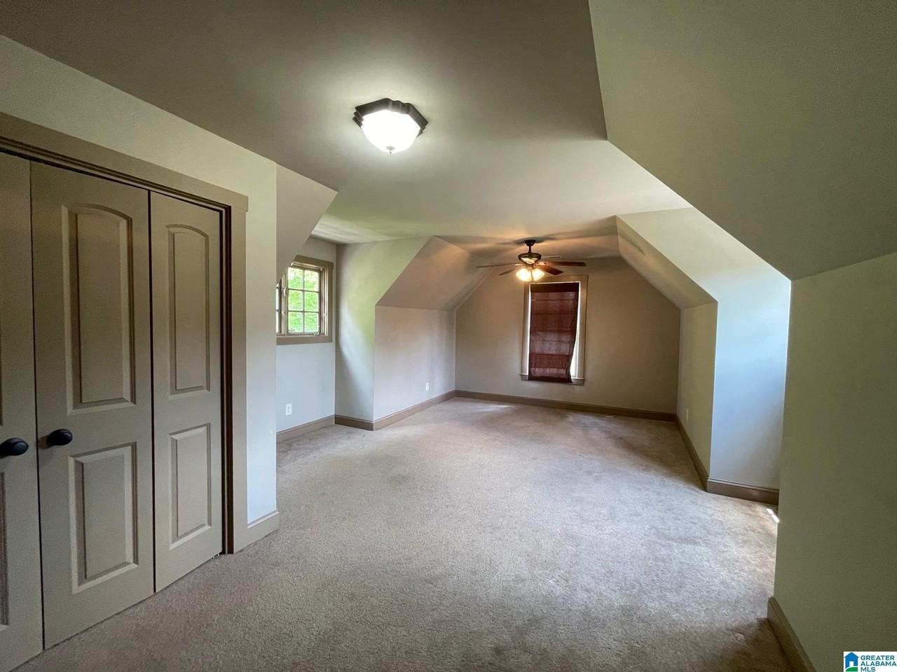 309 Stone Brook Cir - Photo 5 of 31