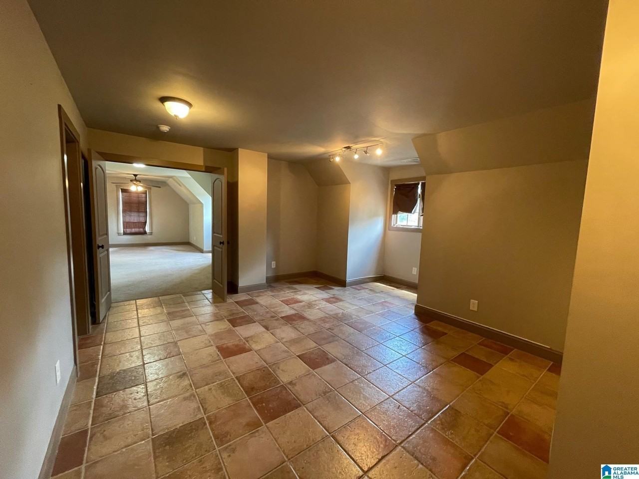 309 Stone Brook Cir - Photo 7 of 31