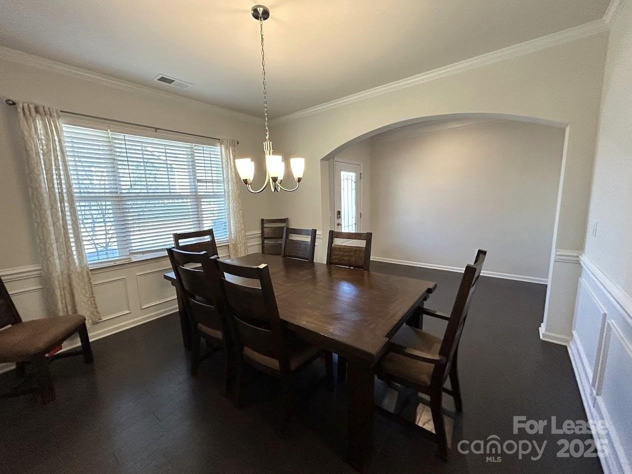 1004 Whipcord Dr - Photo 7 of 43