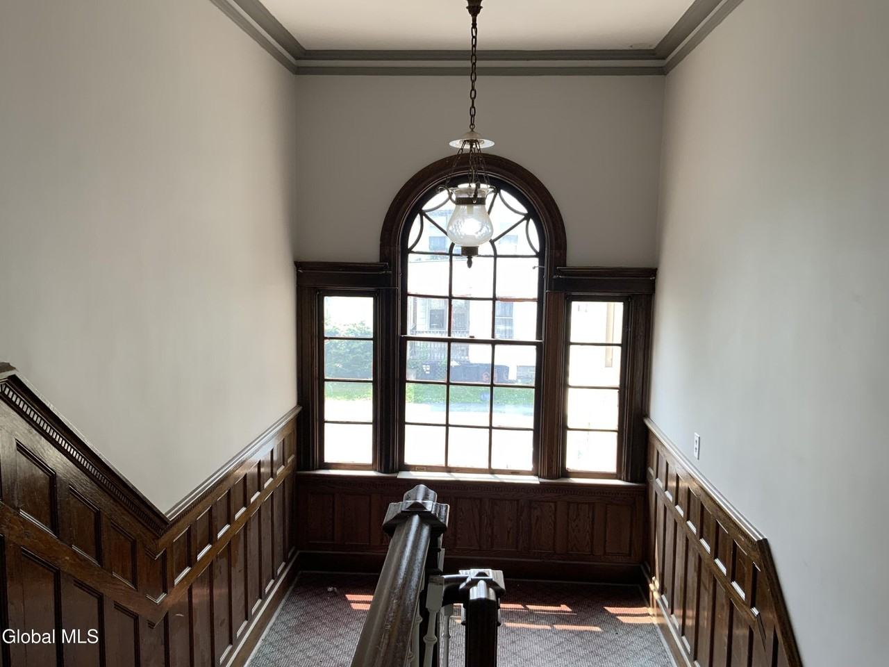 1114 Union St Apt 5 #5 - Photo 2 of 25