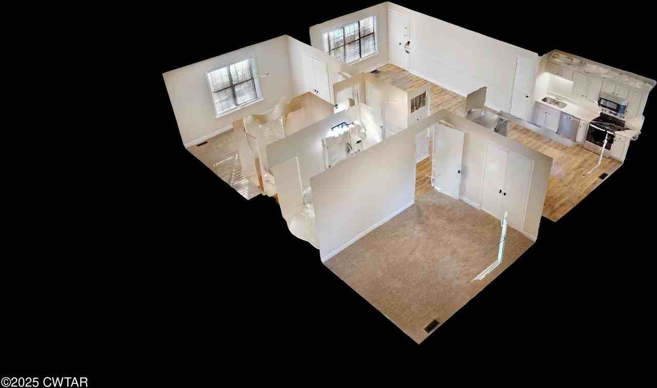 533 Troy Ave - Photo 3 of 16