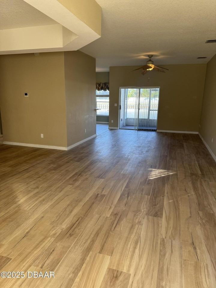 5304 Georgia Peach Ave - Photo 3 of 26