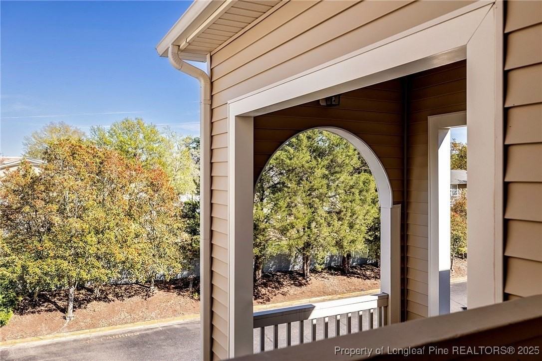 2705 Preston Woods Ln - Photo 2 of 26