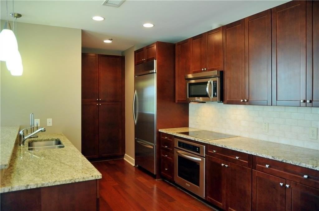 2795 Peachtree Rd Ne Unit 709 #709 - Photo 6 of 31