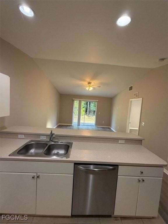 2415 Herb Ave S - Photo 3 of 28