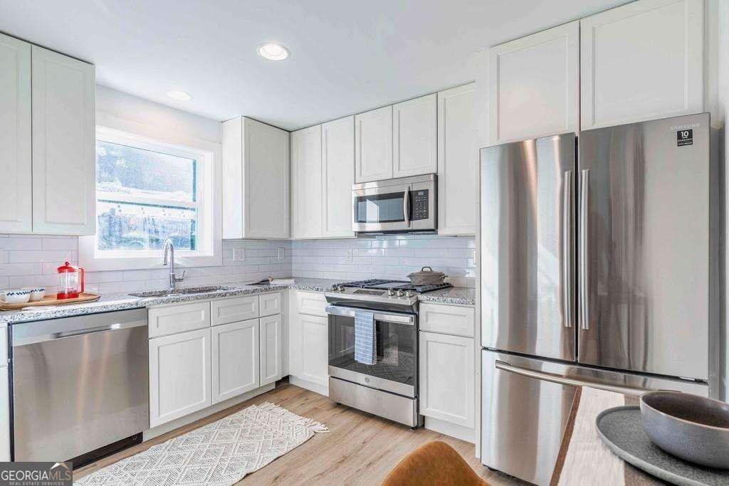 1015 Greenwood Ave Ne Apt 5 #5 - Photo 7 of 21