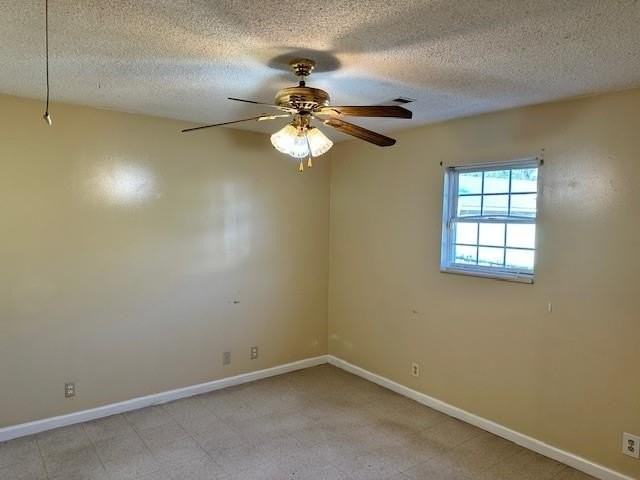 1716 Bartow St - Photo 7 of 11