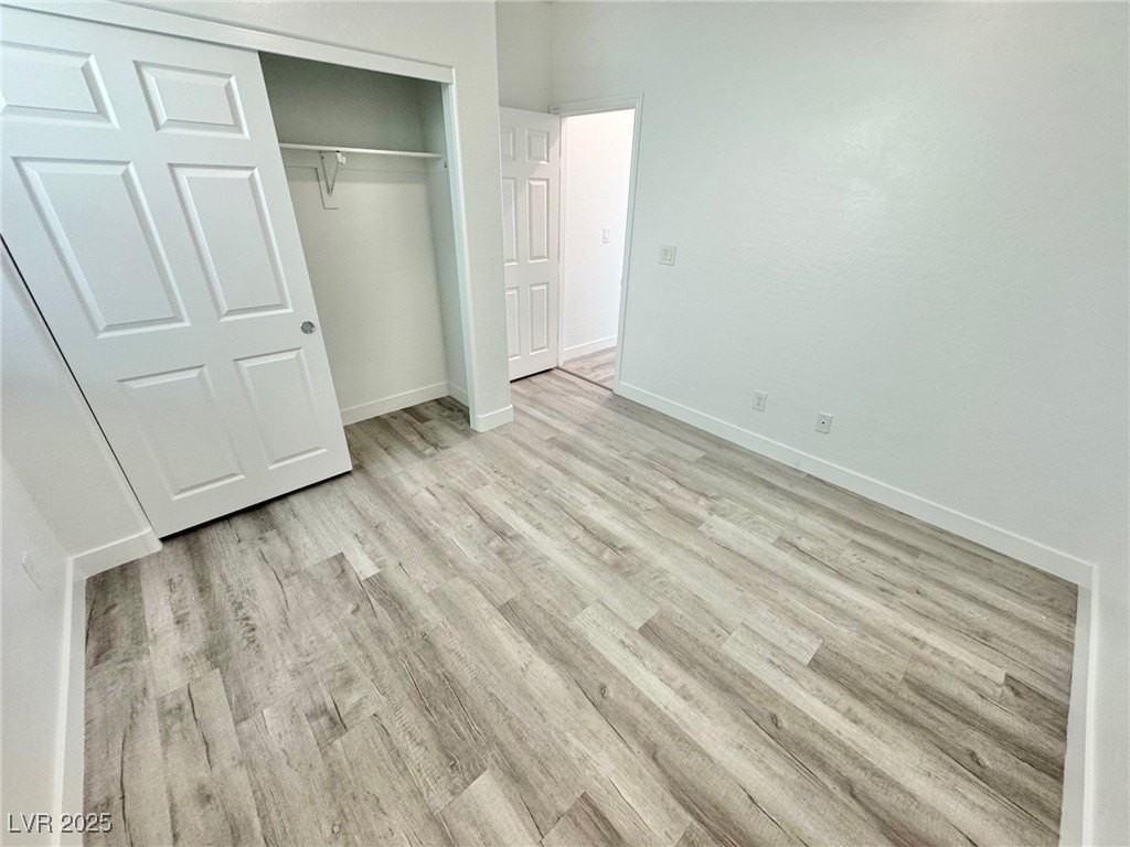 1710 Karst Pond Ave - Photo 7 of 23