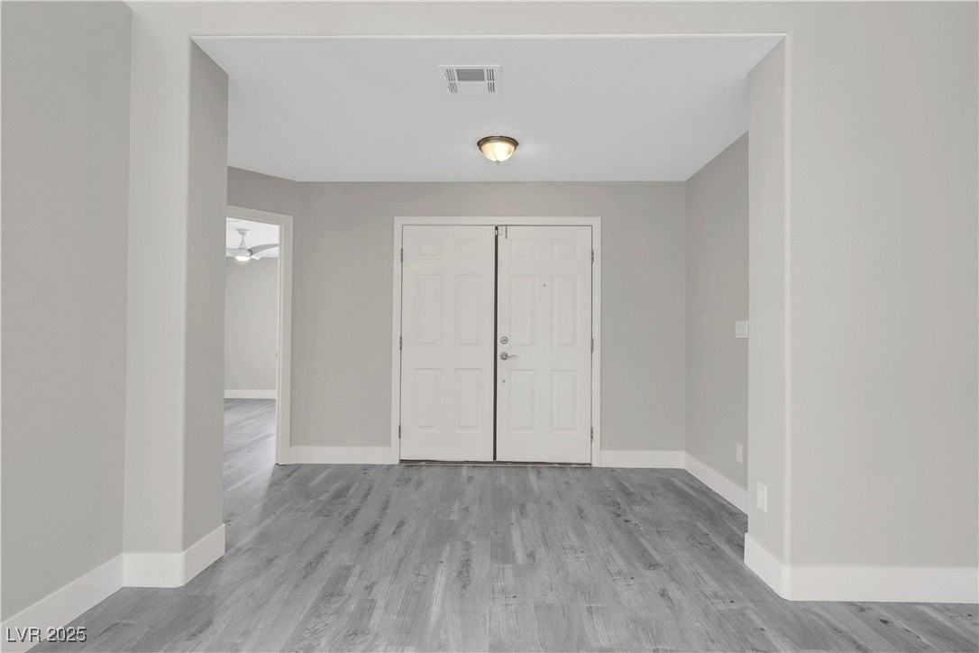 7379 Majestic Bluff Pl - Photo 4 of 48