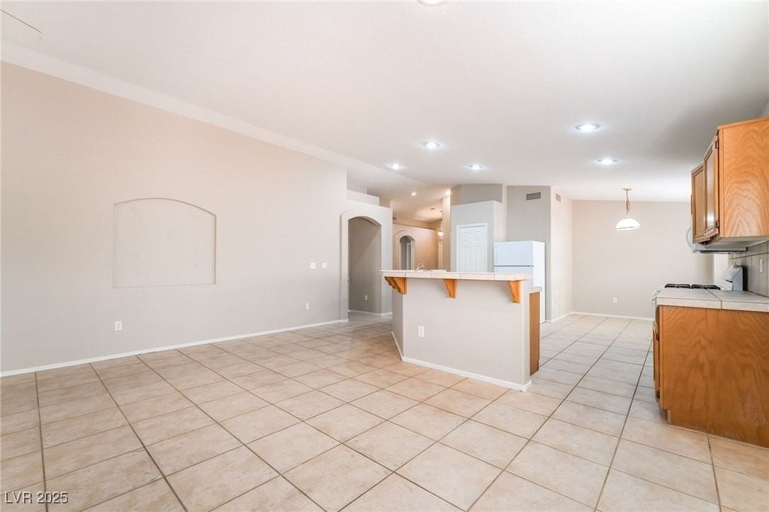 1385 Dragon Rock Dr - Photo 6 of 36