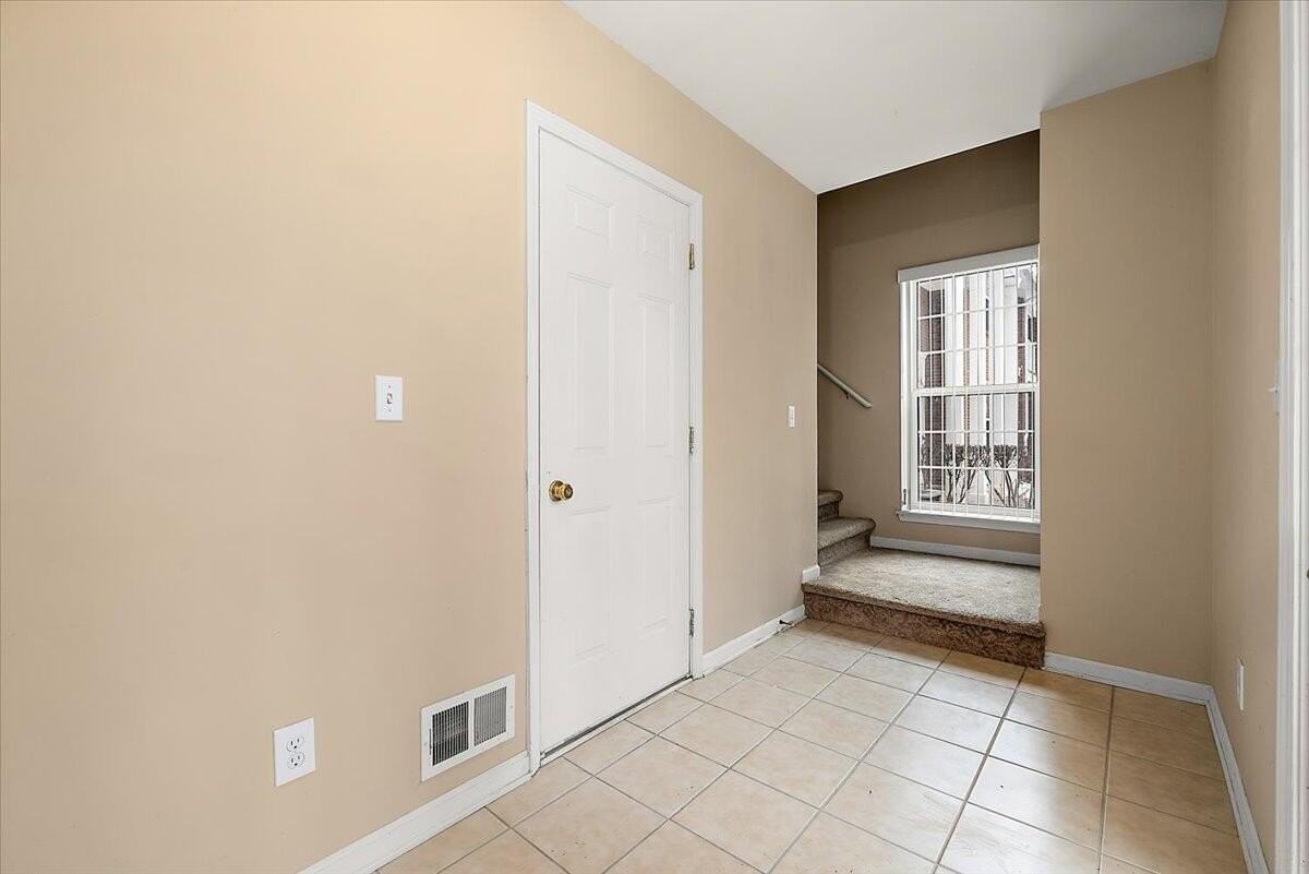 15915 Morningside - Photo 5 of 35