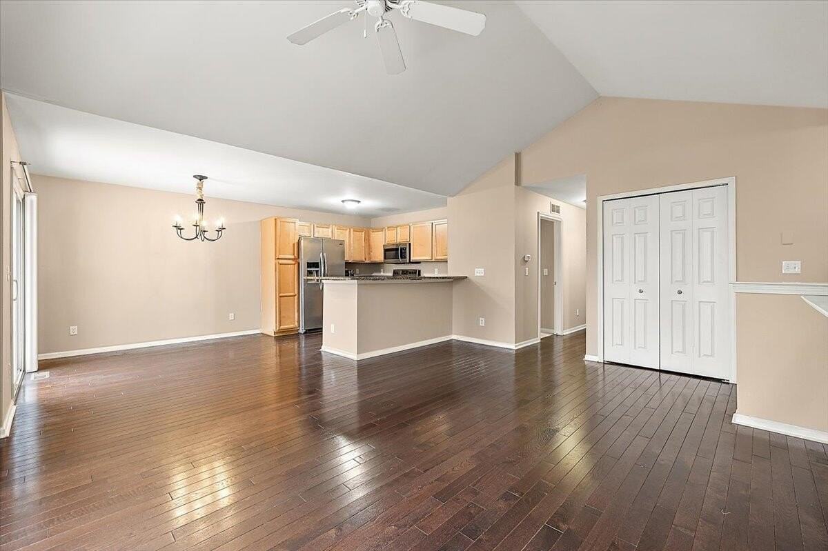 15915 Morningside - Photo 7 of 35