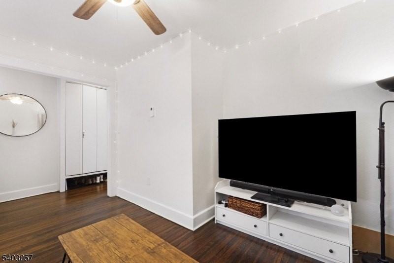 144 Morris Ave - Photo 7 of 16