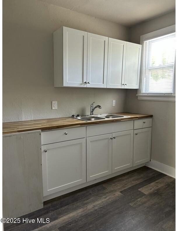 700 Ann St Apt 14 #14 - Photo 3 of 6