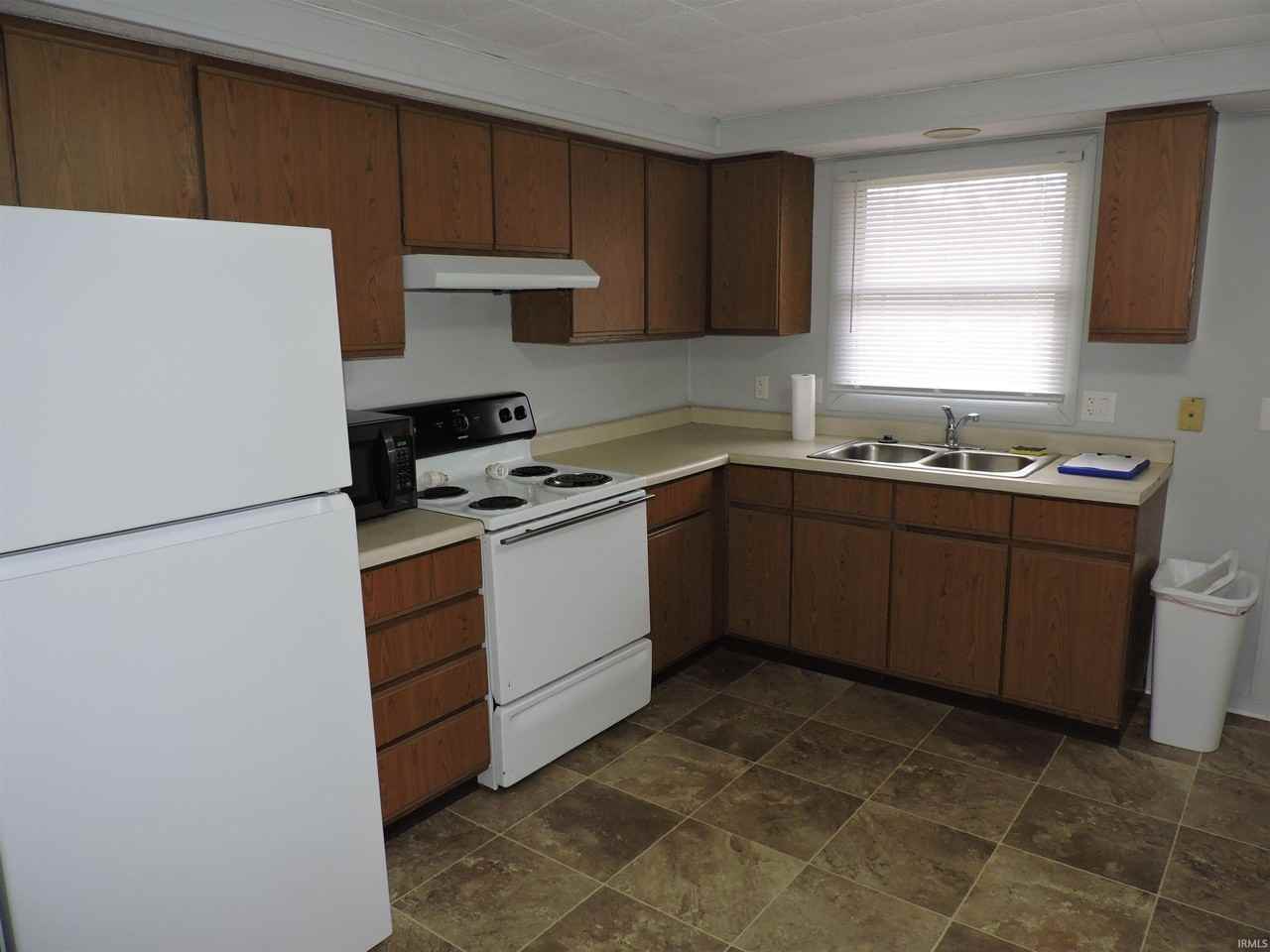 125 W Orange St #D - Photo 4 of 9