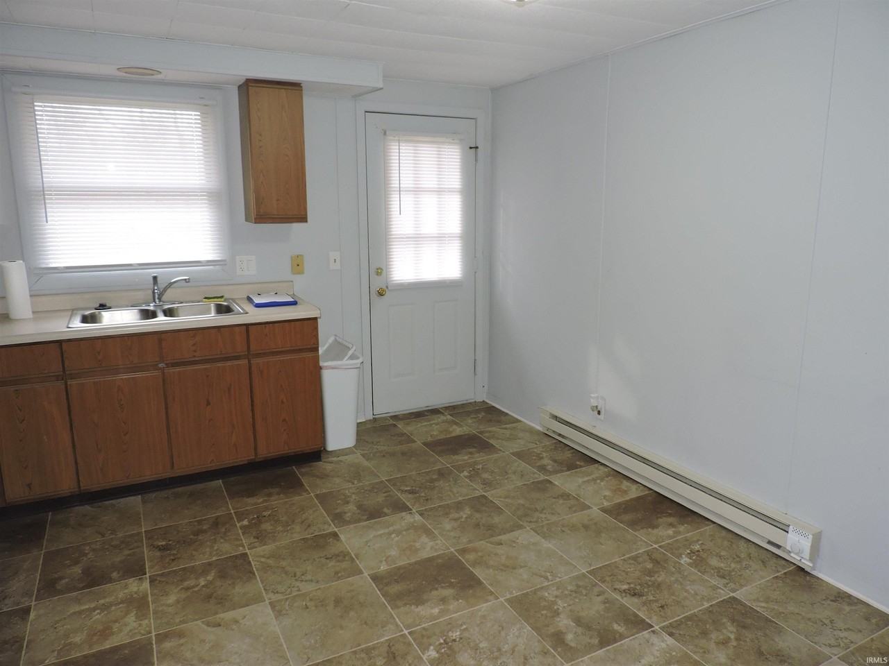 125 W Orange St #D - Photo 5 of 9