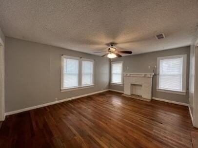 2318 18th St - Photo 5 of 21