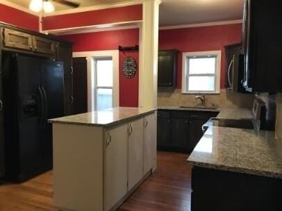 2311 16th St - Photo 6 of 30