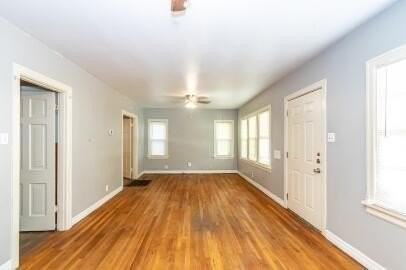 2513 21st Street unit: Front - Photo 4 of 19