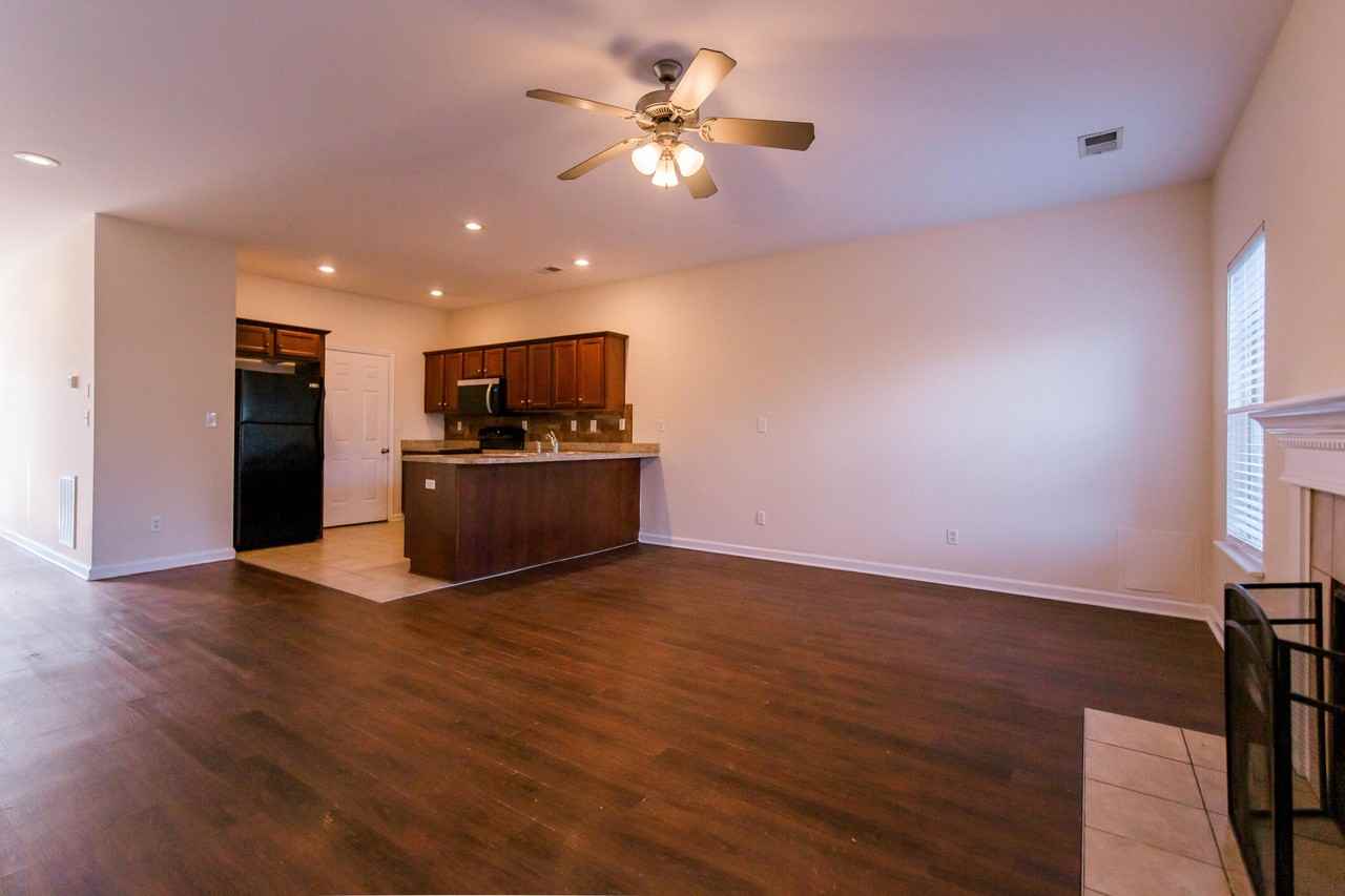 3851 Dylan Pl - Photo 4 of 39