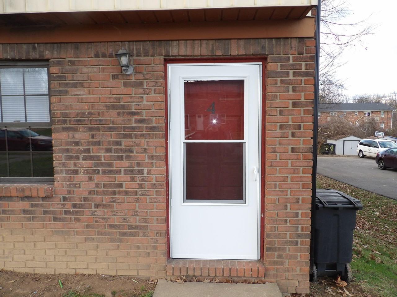 207 Landings Dr Apt 4 #4 - Photo 4 of 43