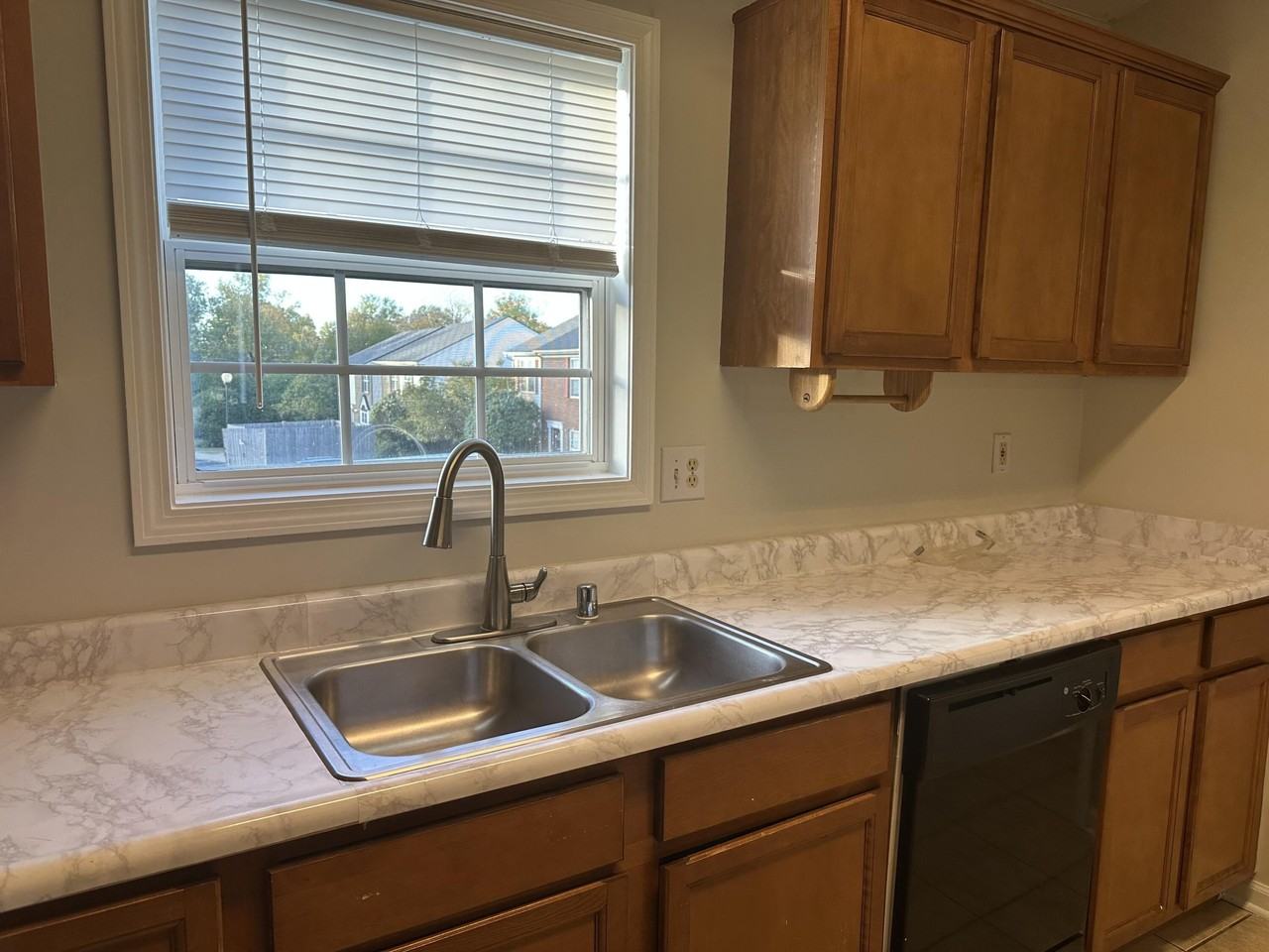 1325 Trent Blvd Unit 122 #122 - Photo 4 of 14