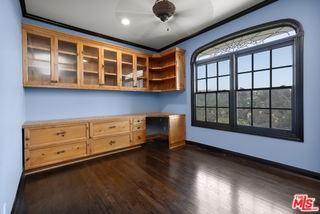 1036 El Medio Ave - Photo 2 of 8