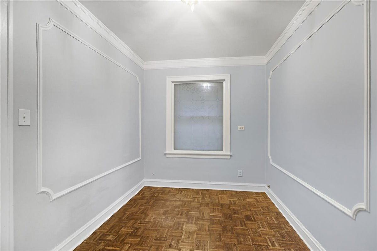 2300 W Berteau Ave #1 - Photo 2 of 8