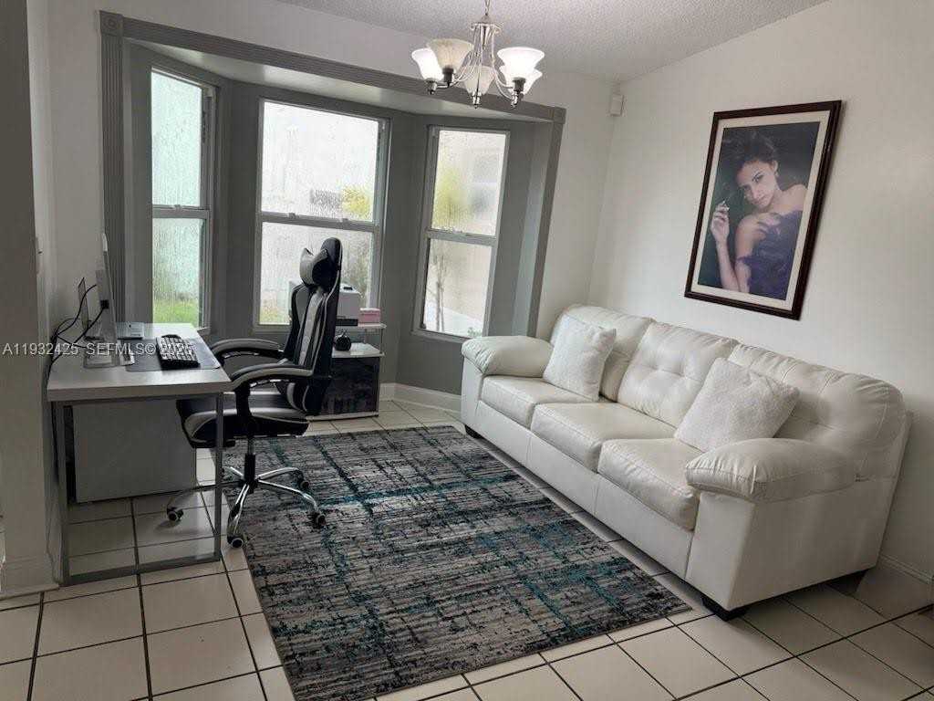 Sw 221st Street Rd - Photo 3 of 8