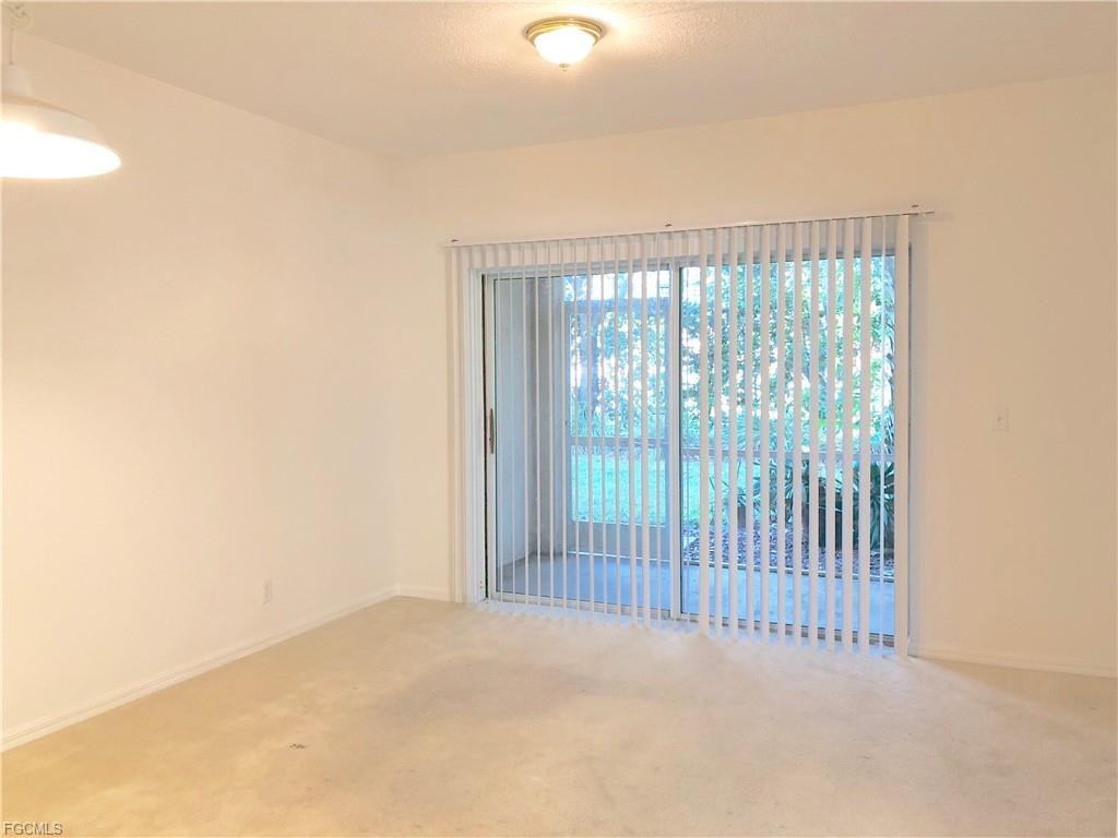 8073 Pacific Beach Dr - Photo 4 of 8