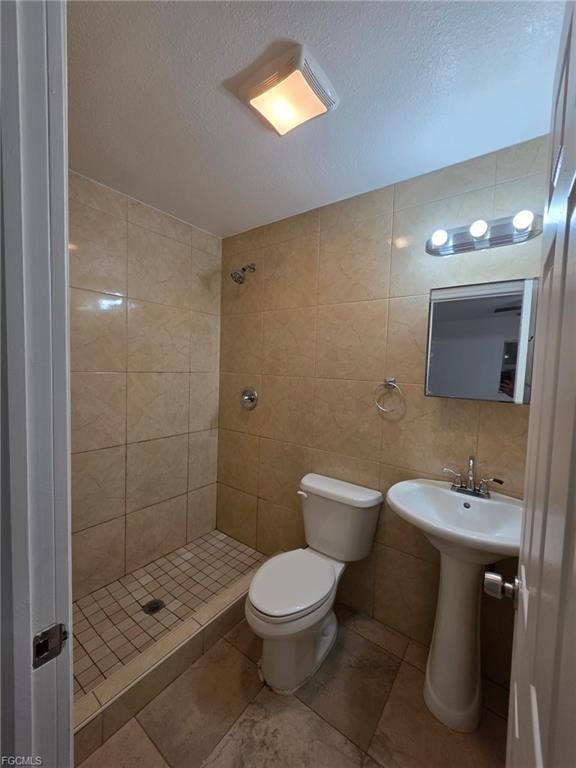 573 Figuera Ave #583 - Photo 6 of 8