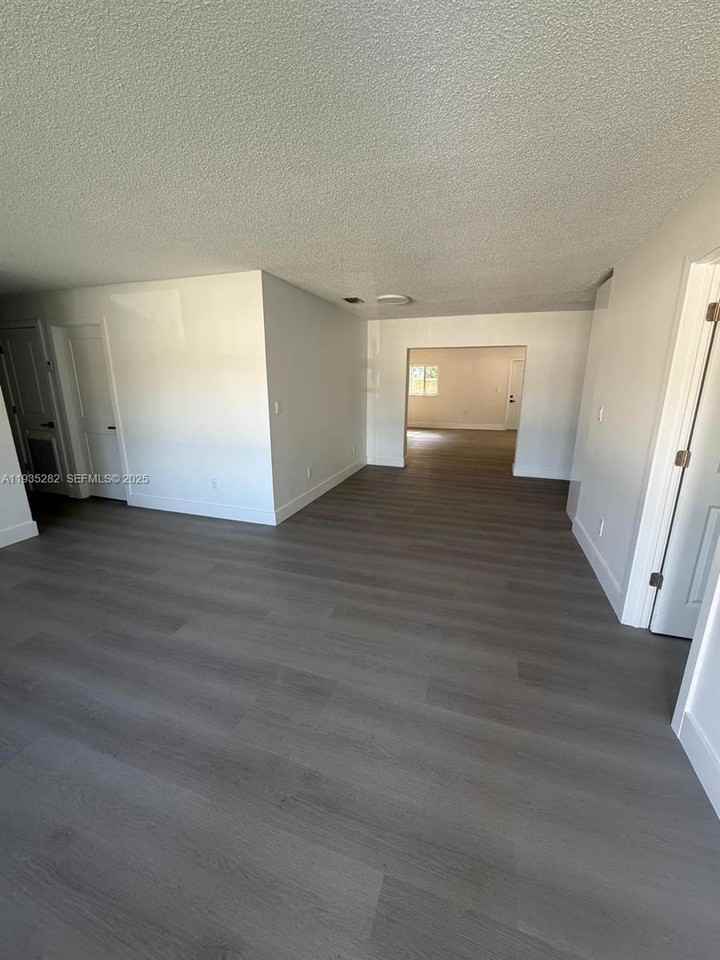 3860 Nw 208th St - Photo 3 of 8