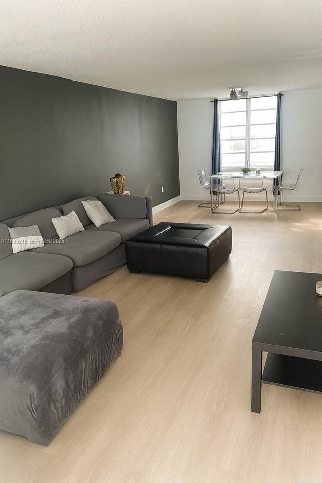 1732 Meridian Ave #502 - Photo 2 of 8