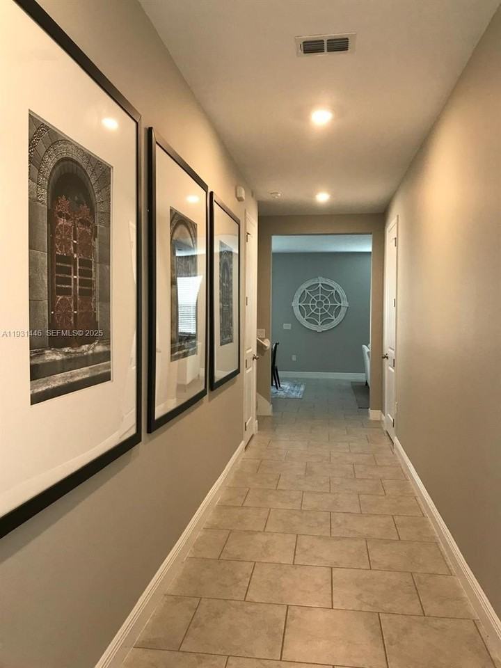 1107 Sugarwood St #0 - Photo 2 of 20