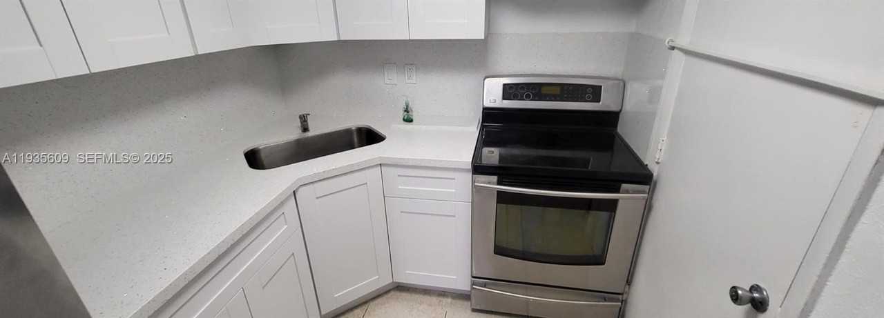 17101 Nw 57th Ave #219 - Photo 2 of 25