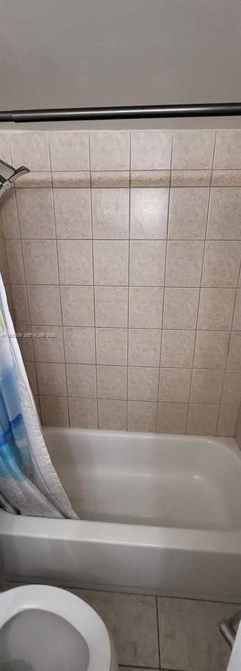 17101 Nw 57th Ave #219 - Photo 6 of 25