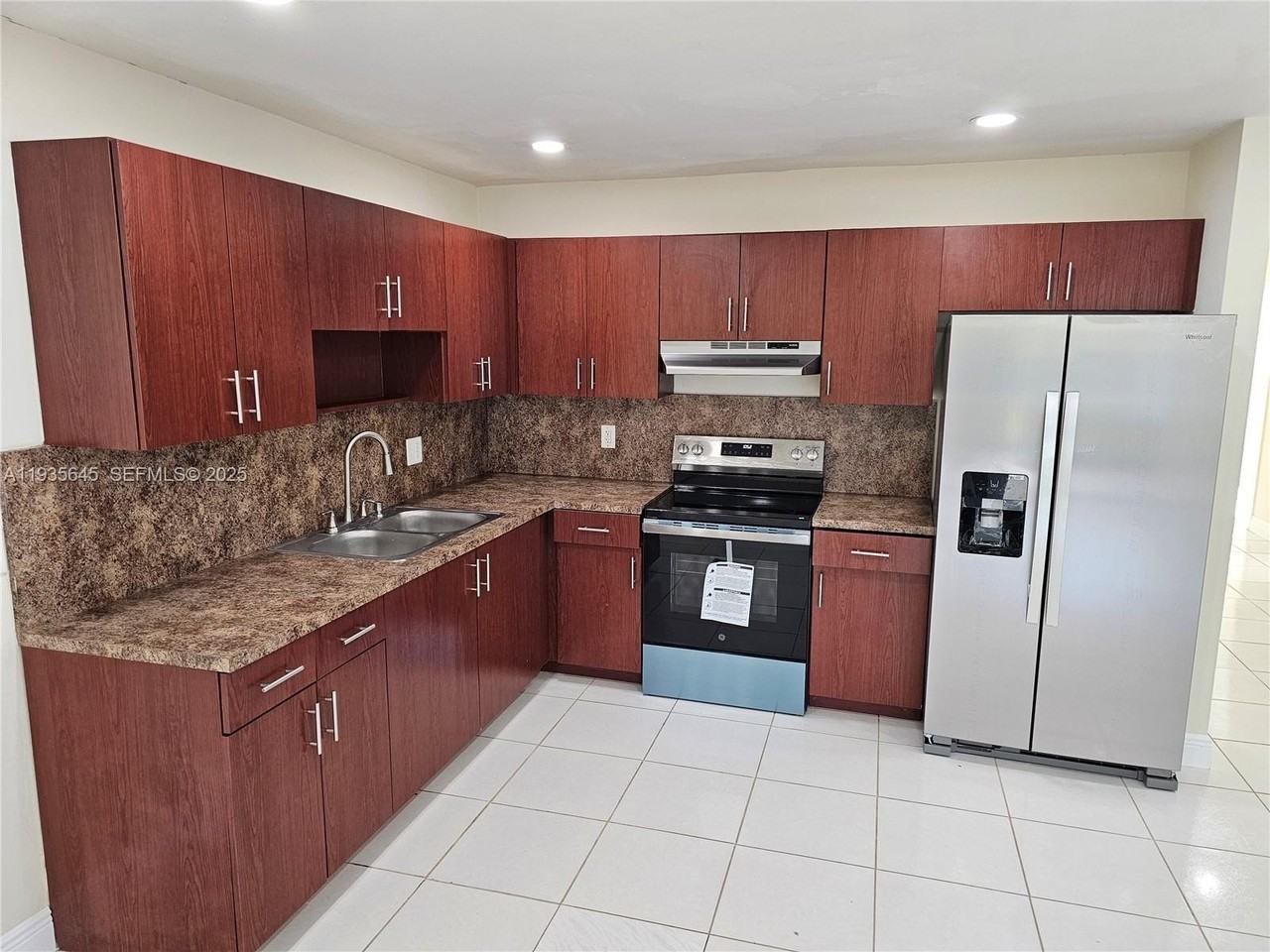 3580 Nw 110th Ln #NS - Photo 5 of 26