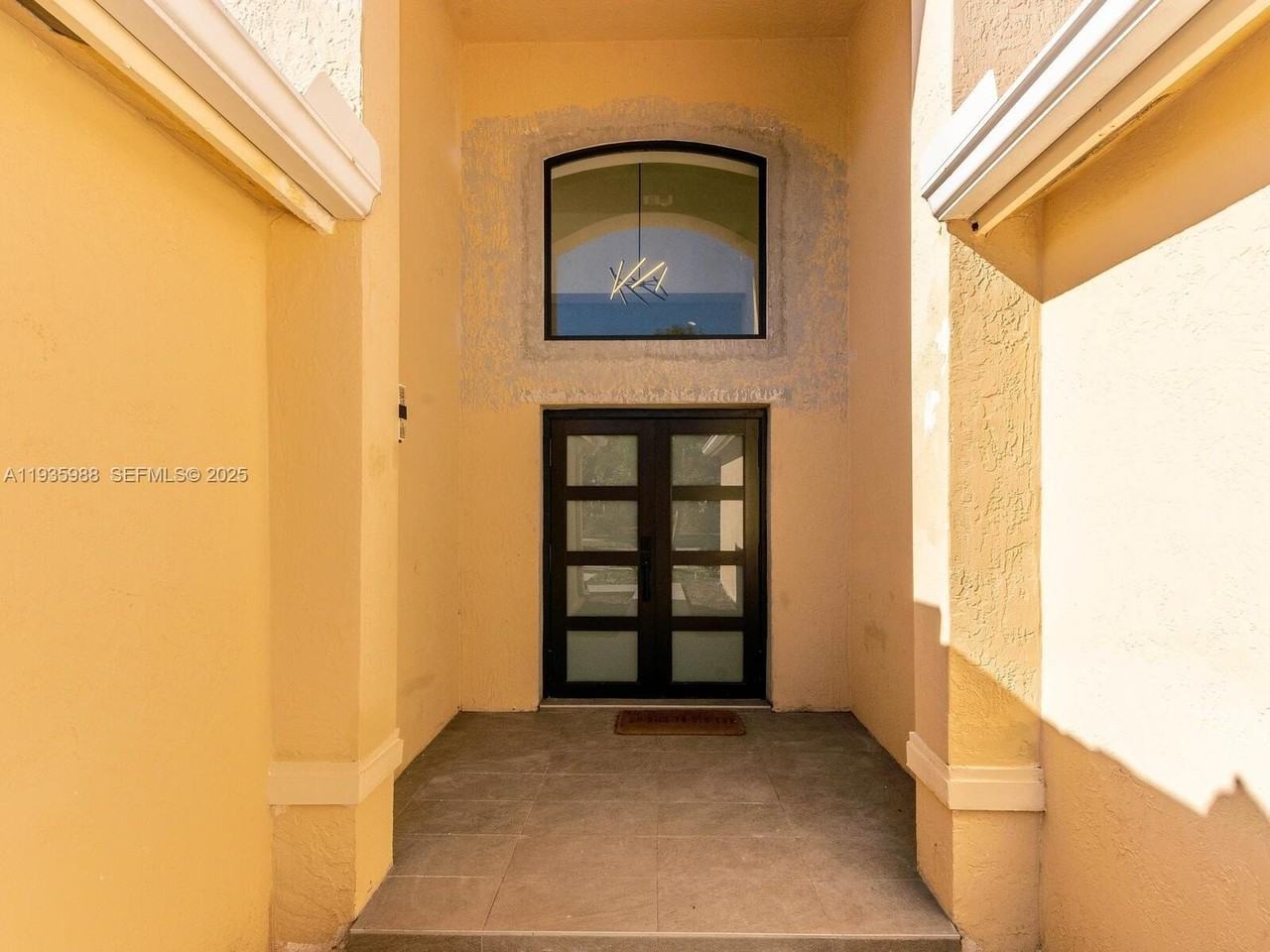 381 Cameron Dr - Photo 2 of 50