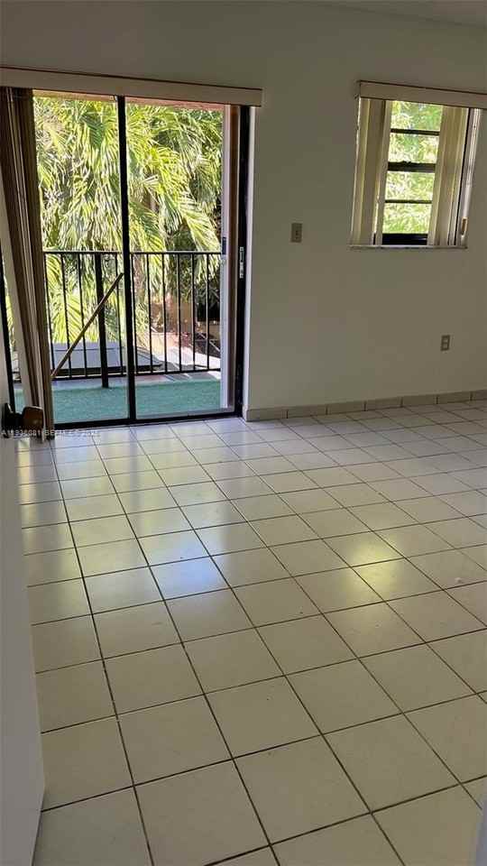 1745 W 58th St #202 - Photo 2 of 10