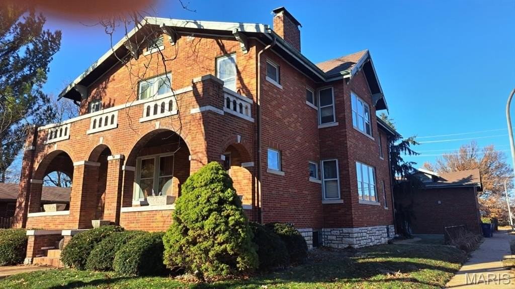 5301 S Broadway - Photo 2 of 13