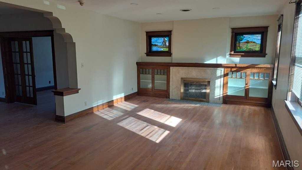 5301 S Broadway - Photo 6 of 13