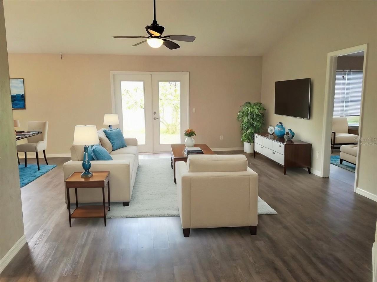 3561 Nw 88th Ter - Photo 3 of 19