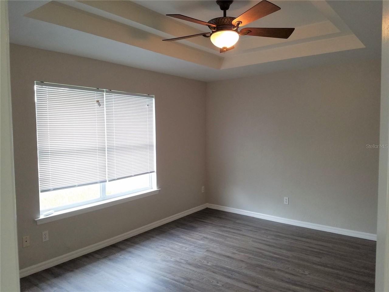 3561 Nw 88th Ter - Photo 7 of 19