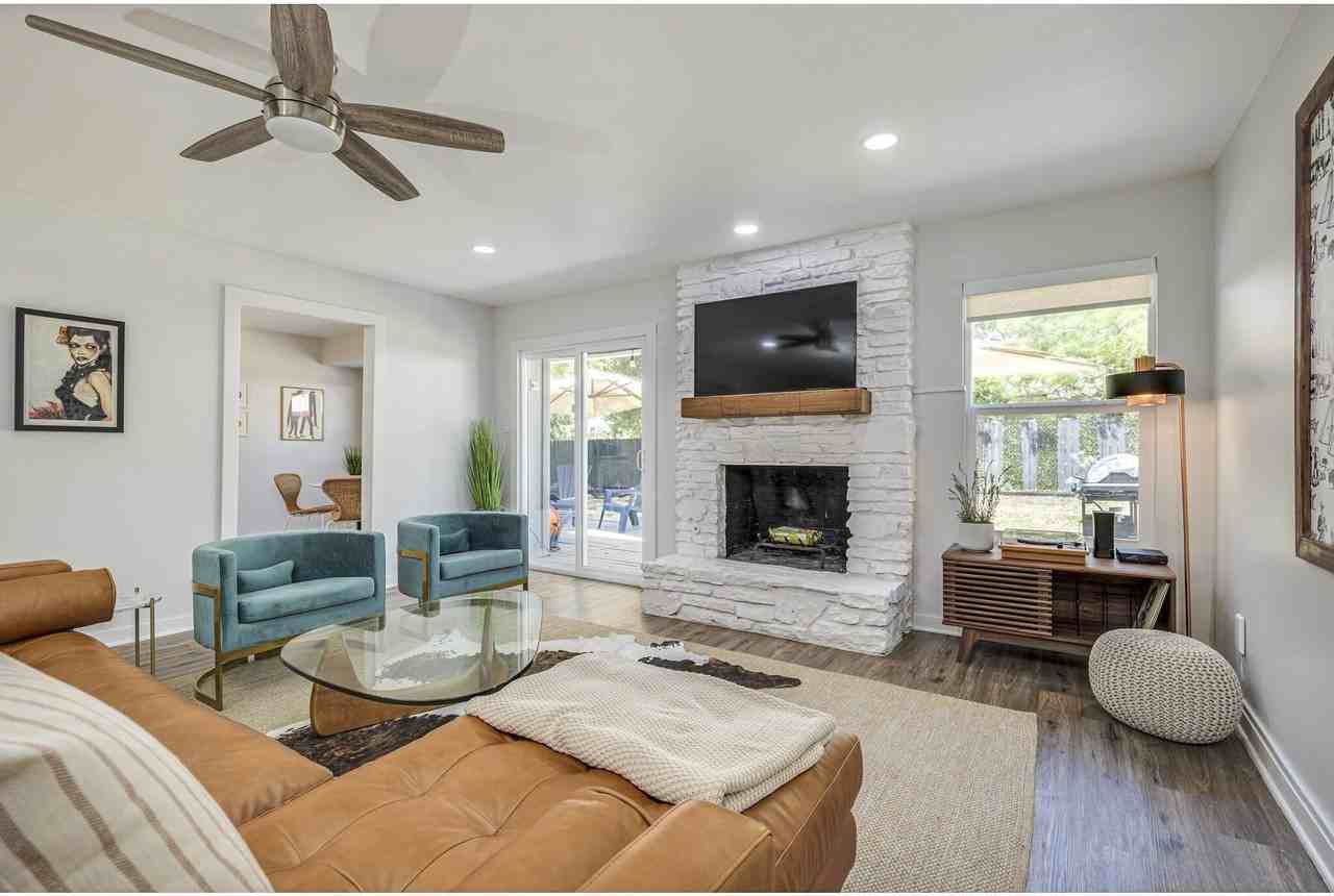 Donna Dr - Photo 4 of 29